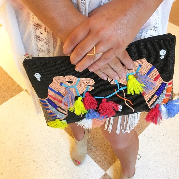 ‘Fall & Fringe’ 💜 CLUTCH-CAMEL COUPLE - Picture 2 of 5